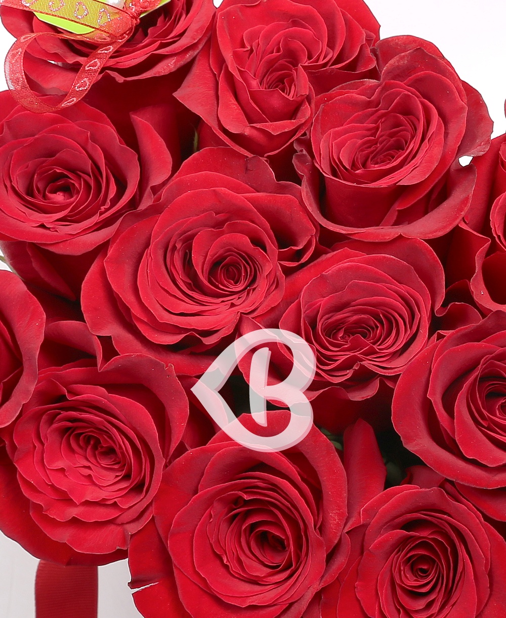 Imaginea produsului Trandafiri în Cutie Distinsă