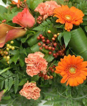 Imaginea produsului Jerbă Funerară Portocalie