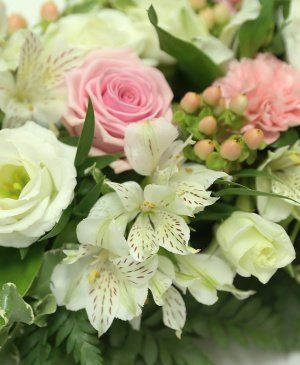 Imaginea produsului Colac Funerar Alb și Roz