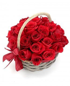 Imaginea produsului 23 Trandafiri Roșii In Coș Imaginea produsului 23 Trandafiri Roșii In Coș