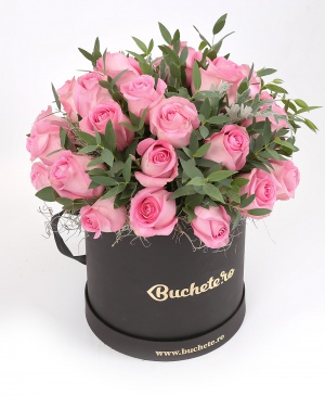 Imaginea produsului 35 Trandafiri Roz în Cutie Imaginea produsului 35 Trandafiri Roz în Cutie