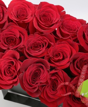 Imaginea produsului Trandafiri în Cutie Eleganță