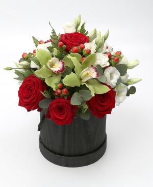 Imaginea produsului Cutie Cu Flori Eleganță Imaginea produsului Cutie Cu Flori Eleganță