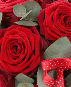 Imaginea produsului Cutie Cu 11 Trandafiri Roșii