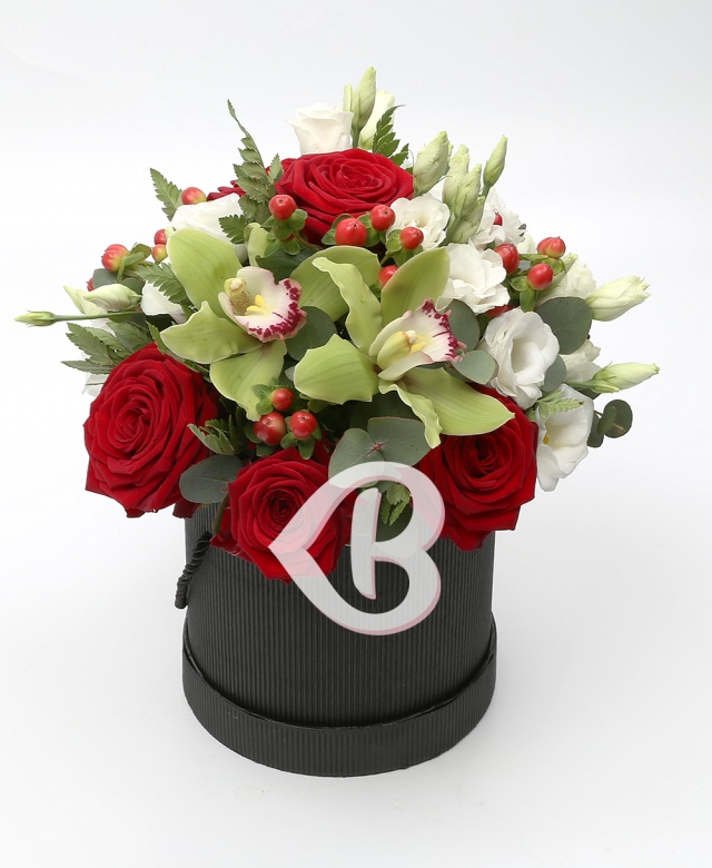 Imaginea produsului Cutie Cu Flori Eleganță Imaginea produsului Cutie Cu Flori Eleganță