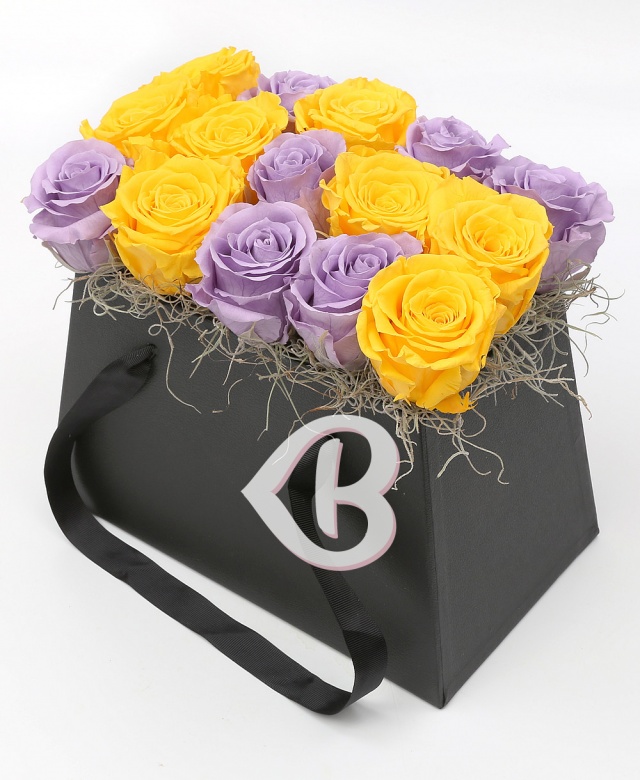 Imaginea produsului Cutie Mix 15 Trandafiri Criogenați